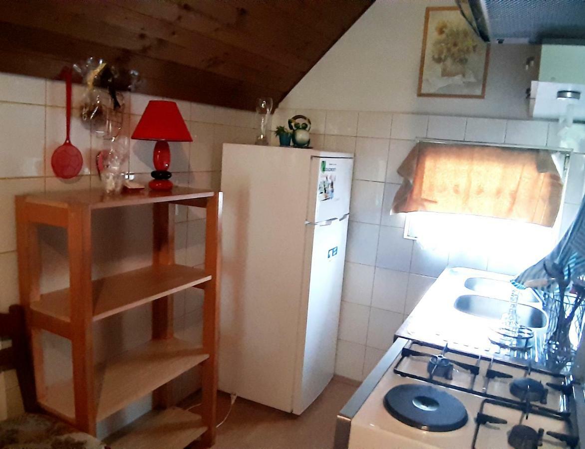 Apartman Nino Tounj Екстериор снимка
